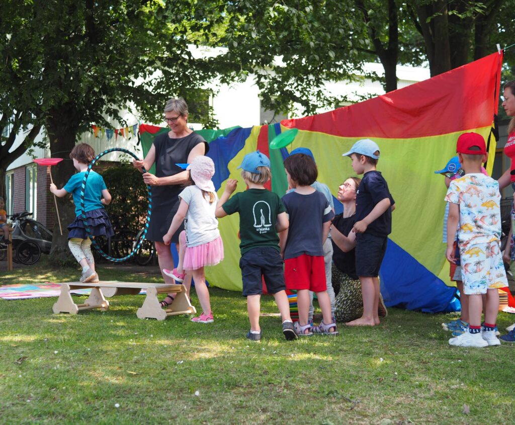 Link zum Beitrag: Kita-Kinder vom Lehester Deich begeistern mit Zirkusaufführung